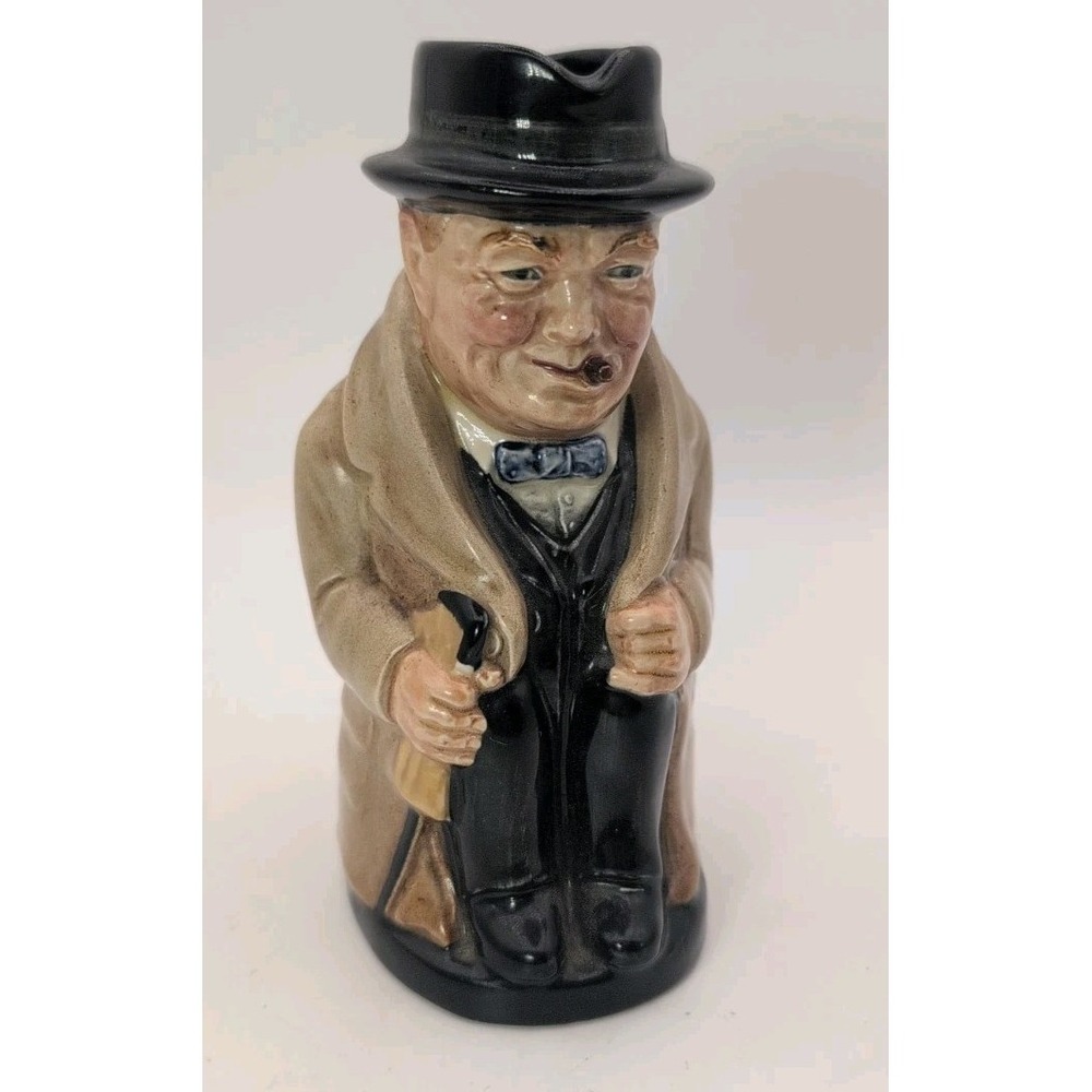 Vtg ROYAL DOULTON Bone China England WINSTON CHURCHILL 5.5 Inch Creamer Pitcher